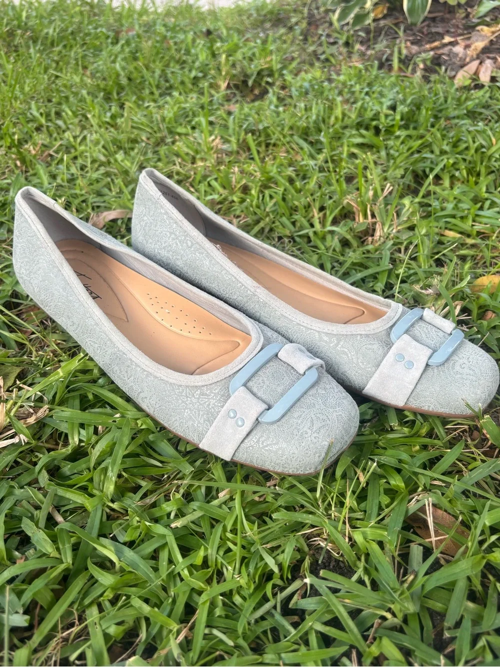 Trotters Sage Green Buckle Flats Blue Suede Ballet Women Size 11